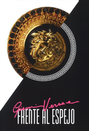 Cubierta de GIANNI VERSACE FRENTE AL ESPEJO
